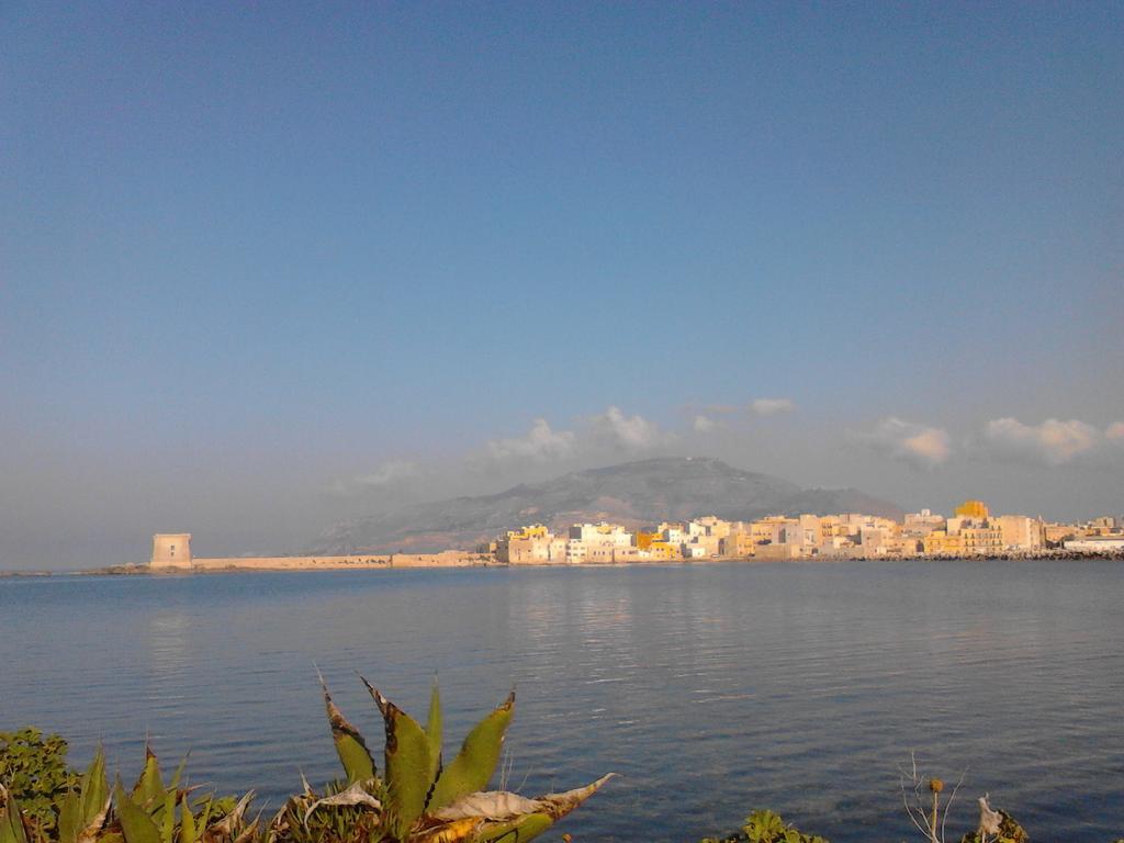 Sole E Fiori Di Sicilia Apartment Valderice Ngoại thất bức ảnh